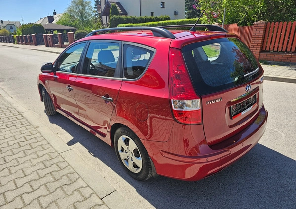 Hyundai I30 cena 19400 przebieg: 199000, rok produkcji 2011 z Puck małe 562